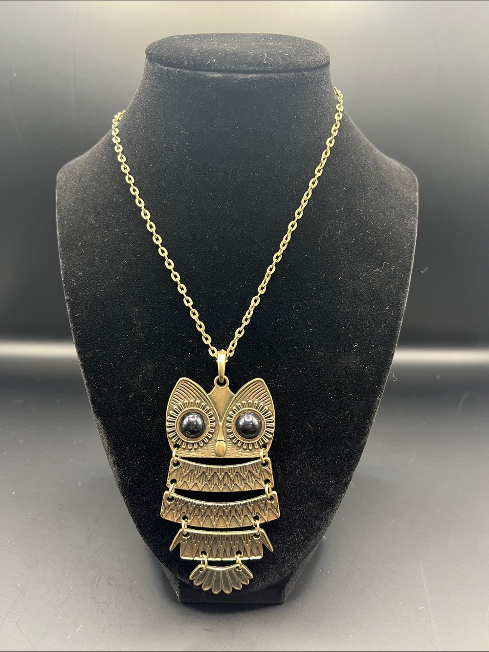 Vintage-Inspired Bronze Owl Pendant Necklace - Black Accents